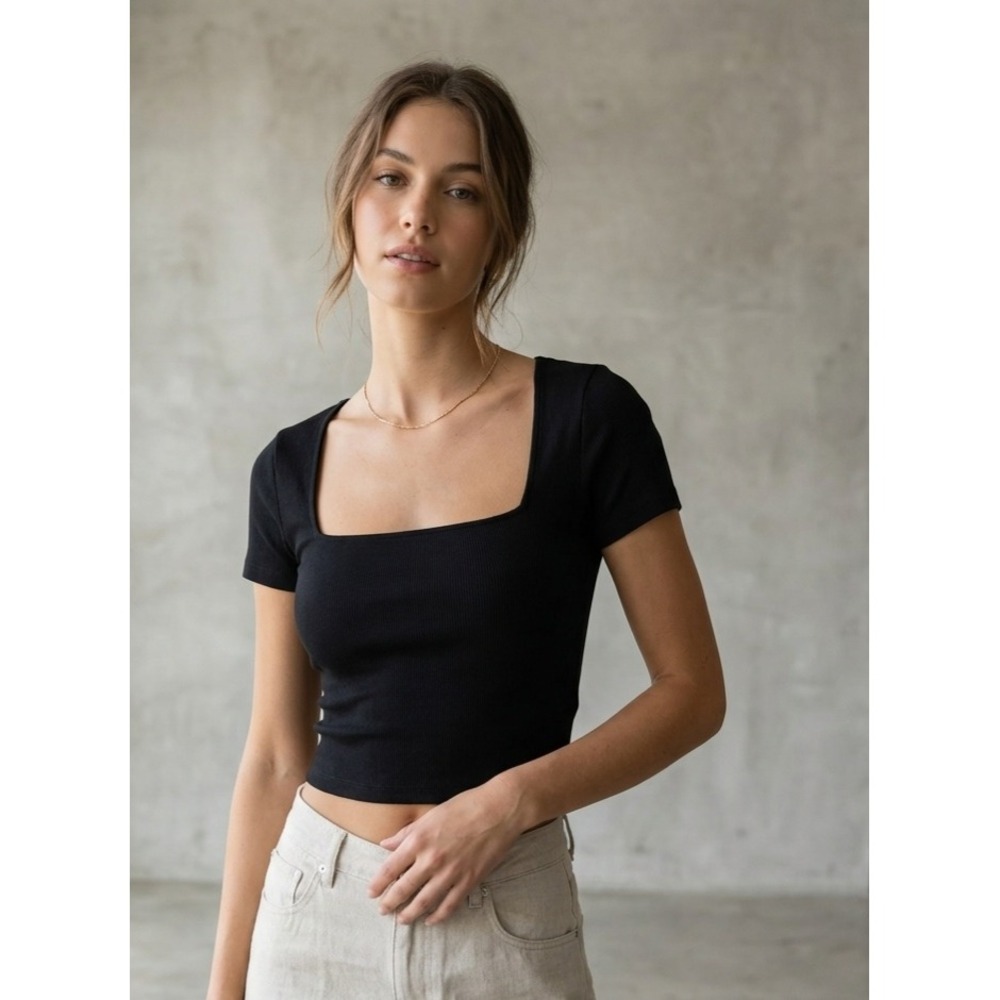 Lottie Moss Ribbed Square Neck Minimalist Cropped Short Sleeve Top‎ Black M